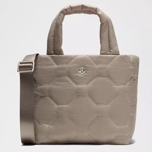 Lululemon Quilty Pleasures Mini Tote Bag 5L Warm Ash Grey